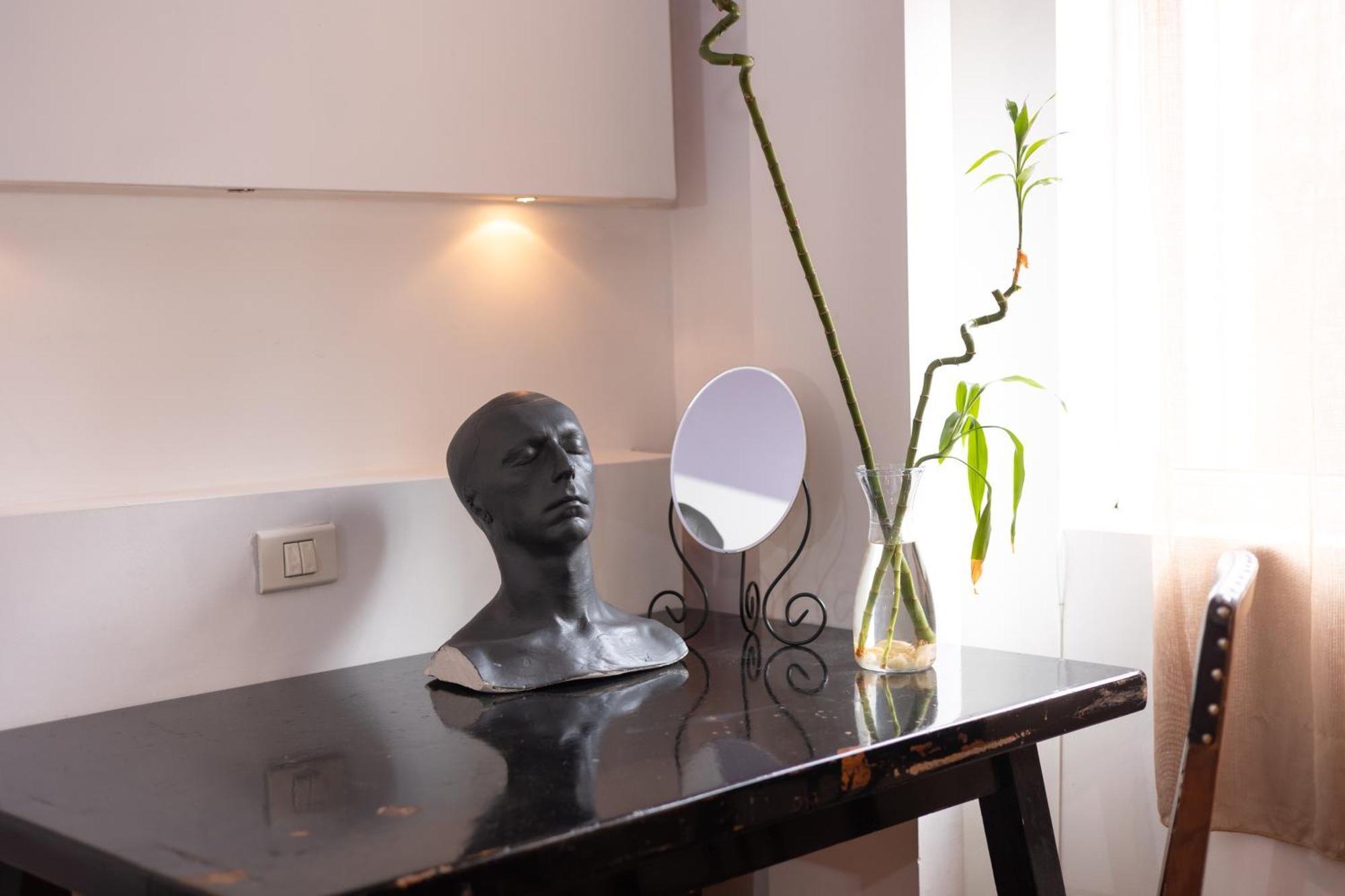 Shared Retro Vintage Luxury Apartment Bucarest Esterno foto