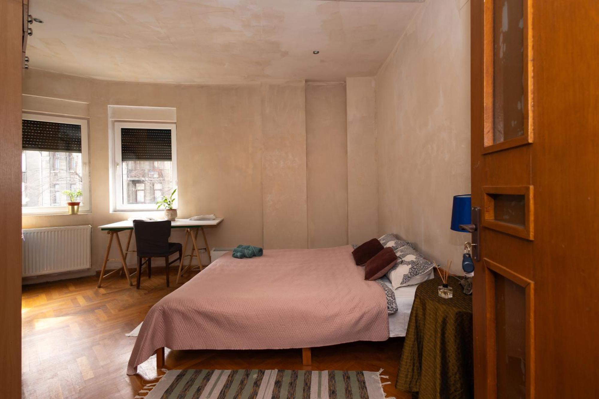 Shared Retro Vintage Luxury Apartment Bucarest Esterno foto