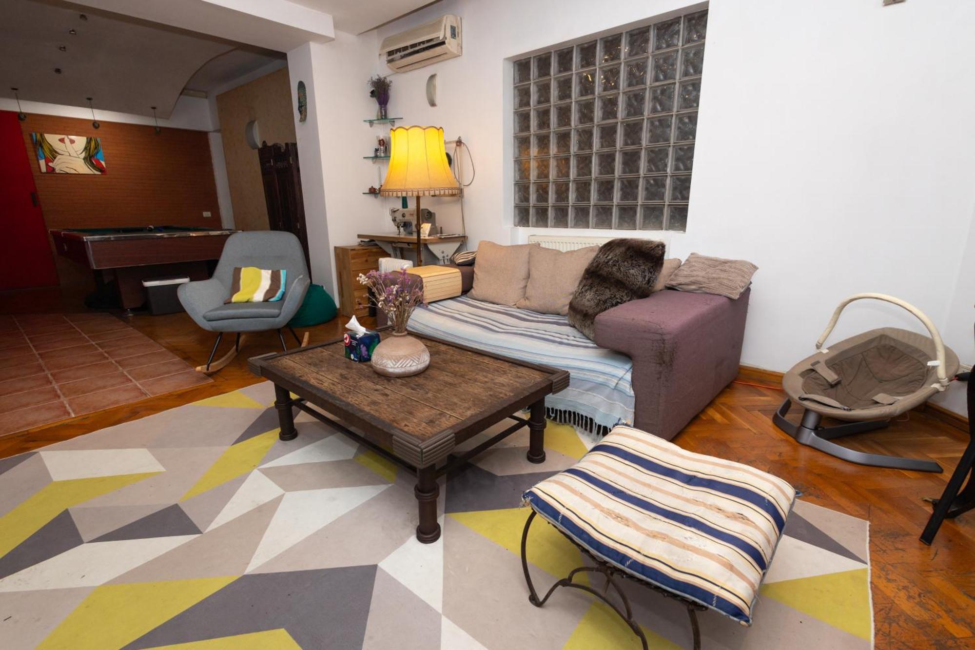 Shared Retro Vintage Luxury Apartment Bucarest Esterno foto