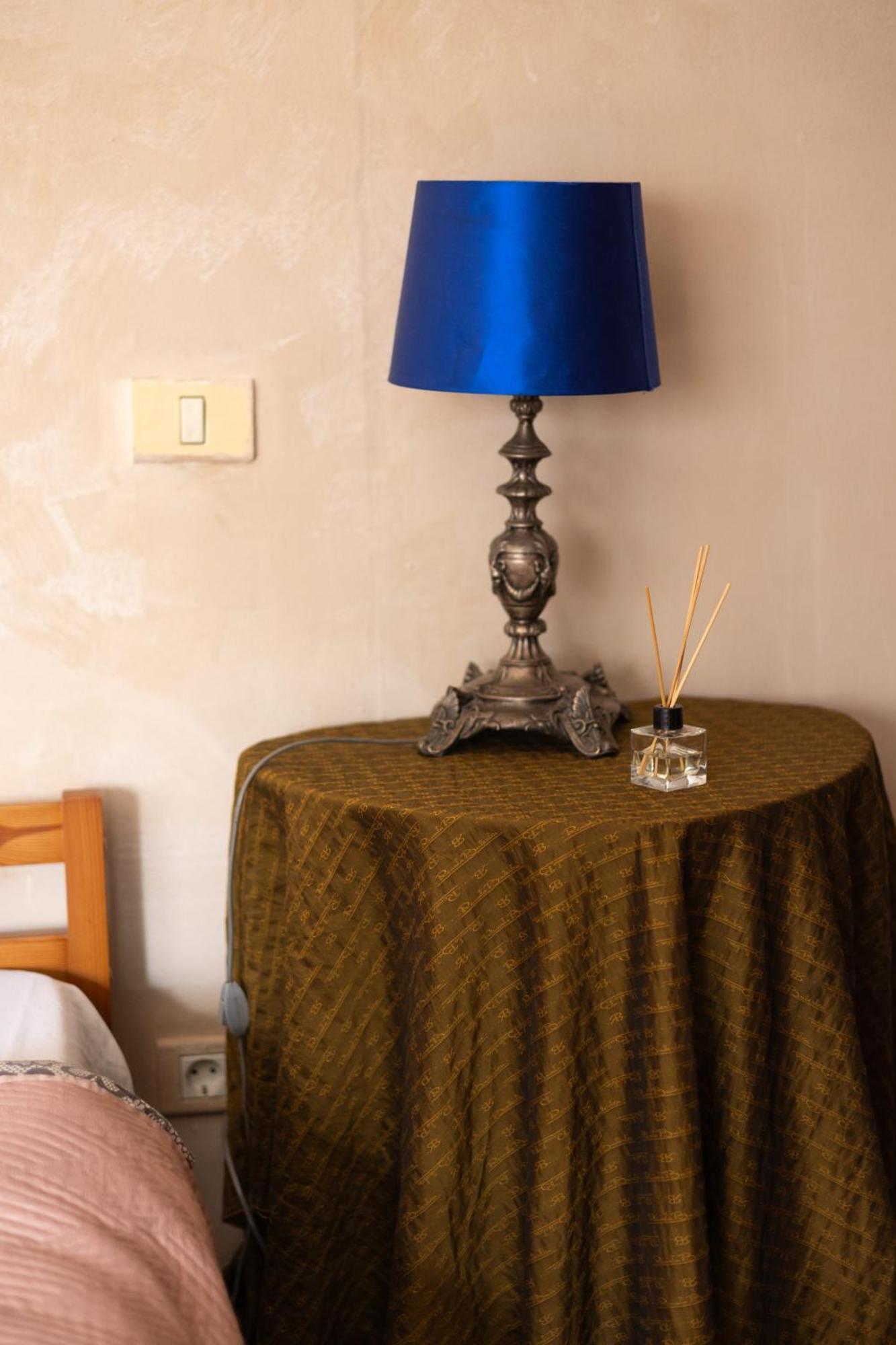 Shared Retro Vintage Luxury Apartment Bucarest Esterno foto